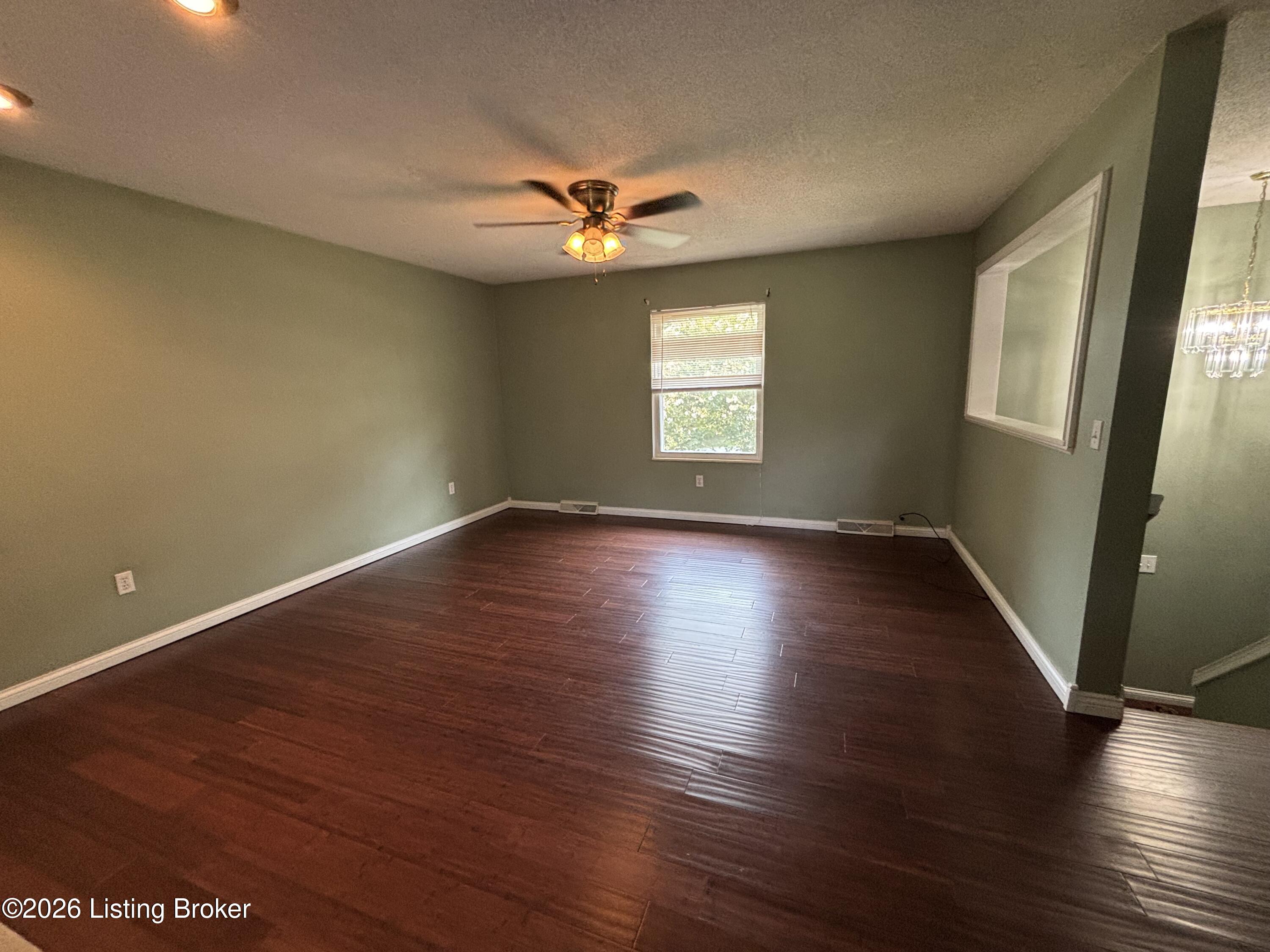 212 Bluegrass Rd Property Photo 18