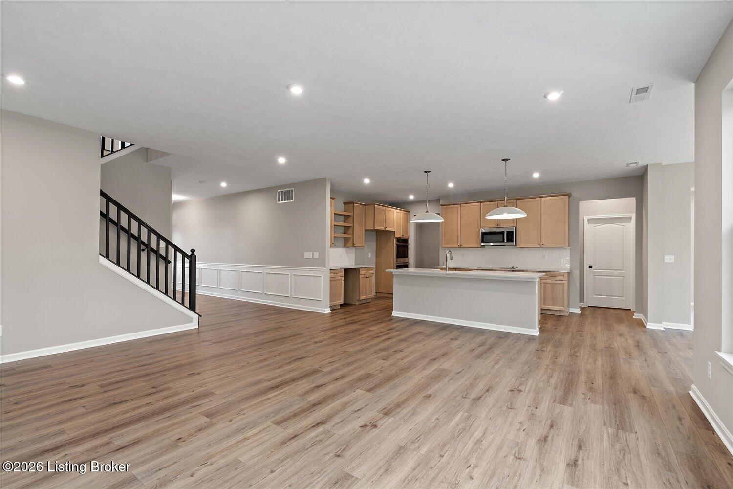 162 Dayflower Ct Property Photo 9