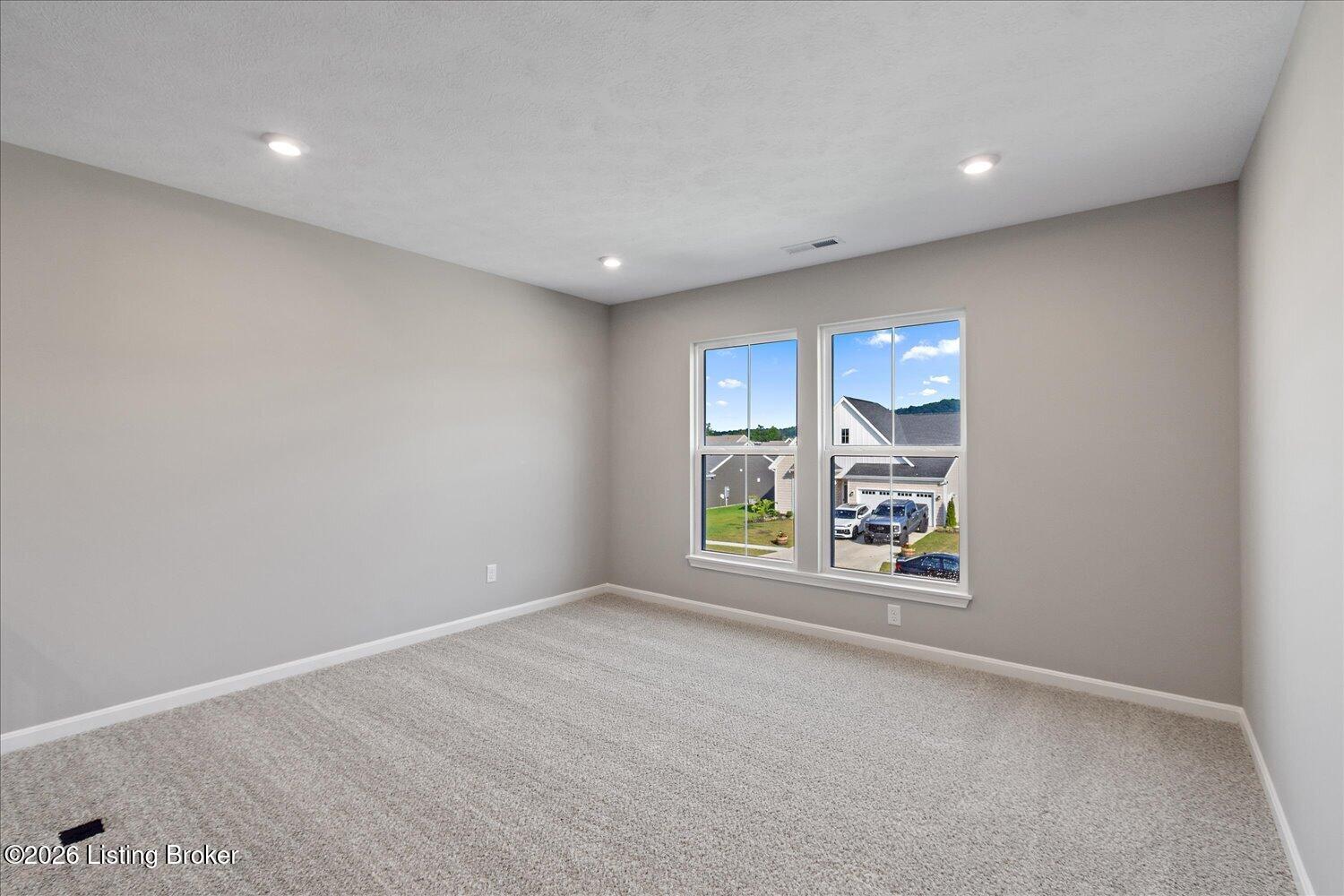 162 Dayflower Ct Property Photo 14