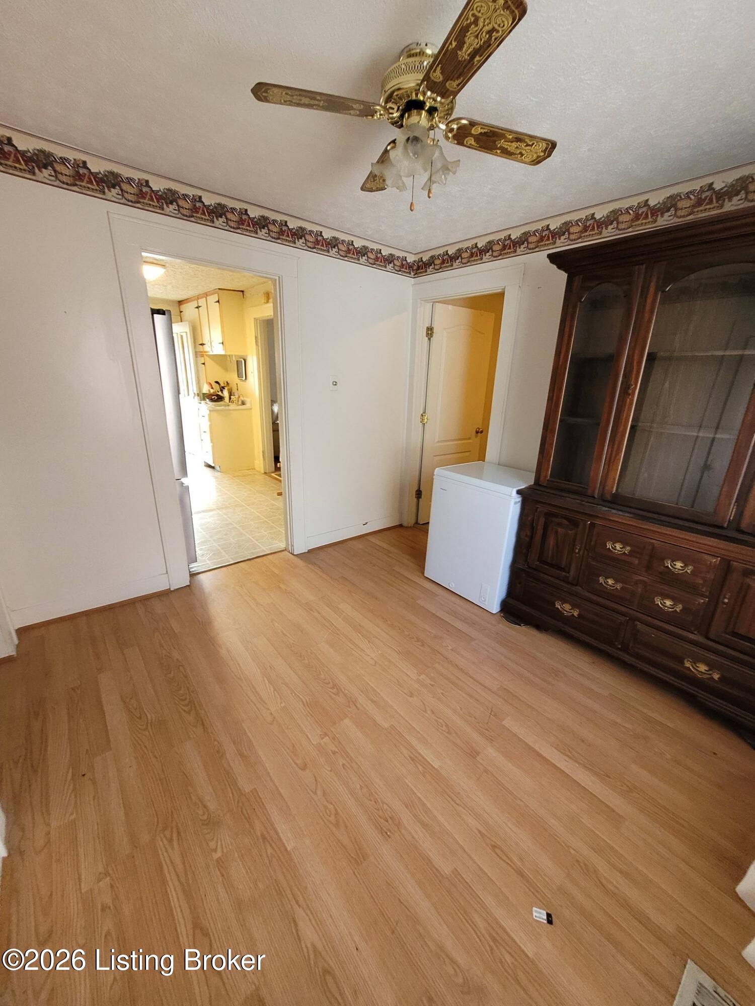 315 9th St Property Photo 16