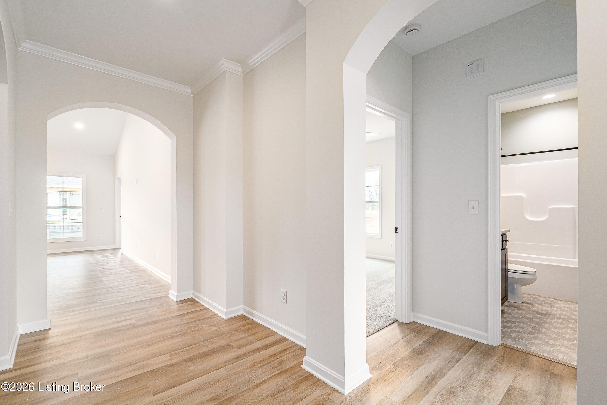 10112 Cedar Valley Ct Property Photo 4