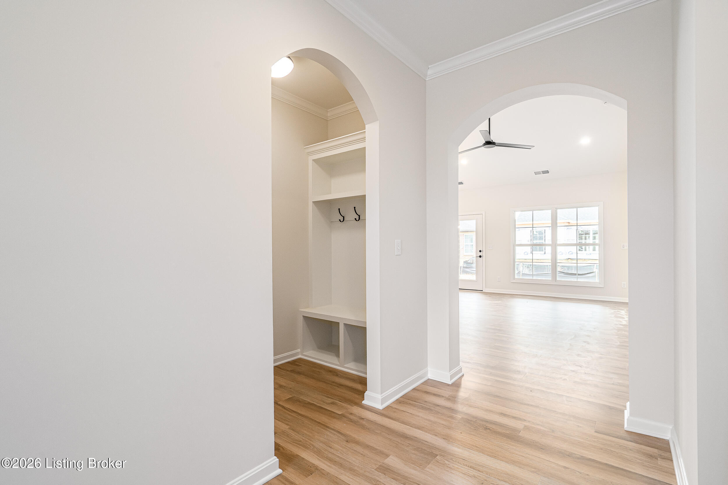10112 Cedar Valley Ct Property Photo 5
