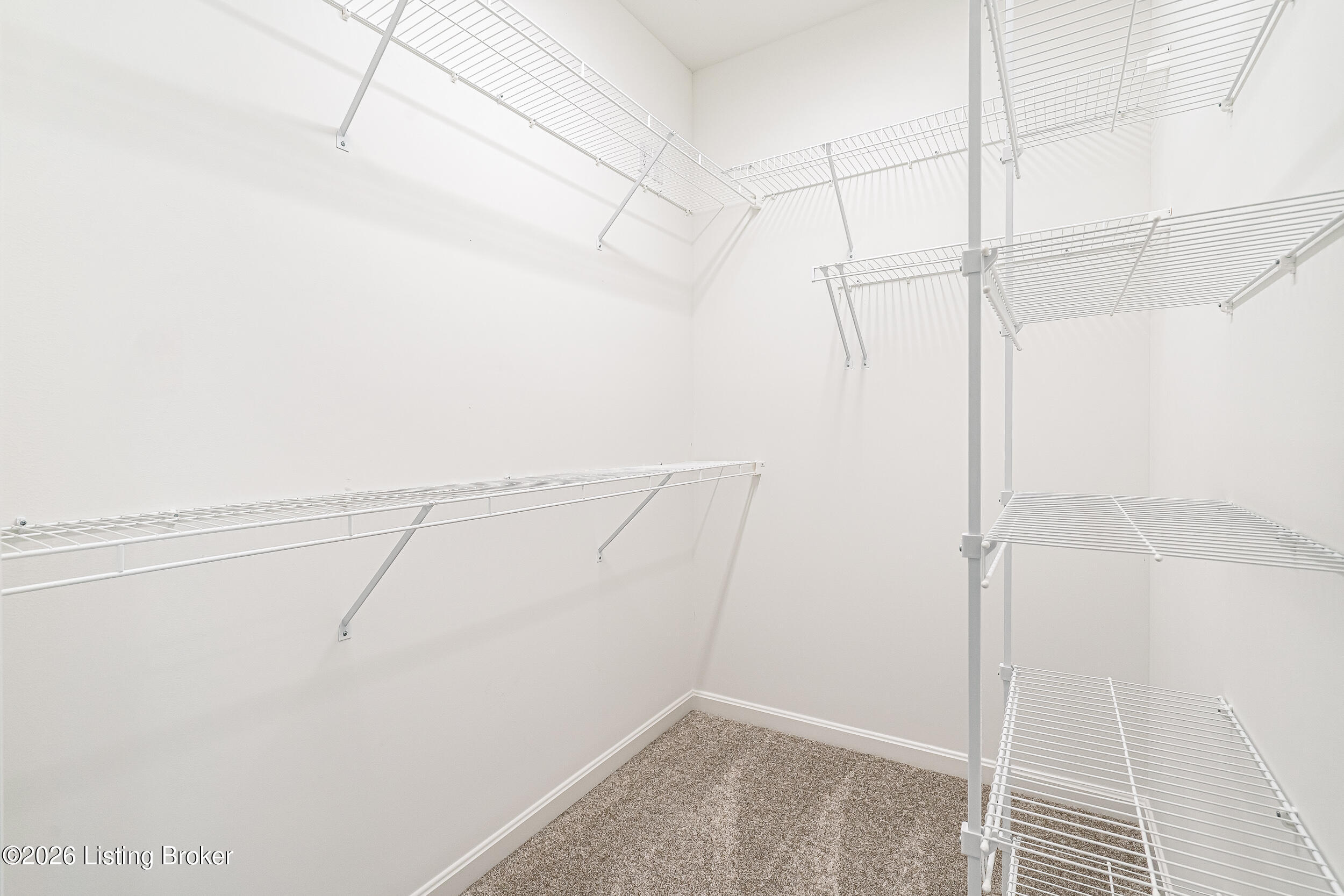 10112 Cedar Valley Ct Property Photo 32