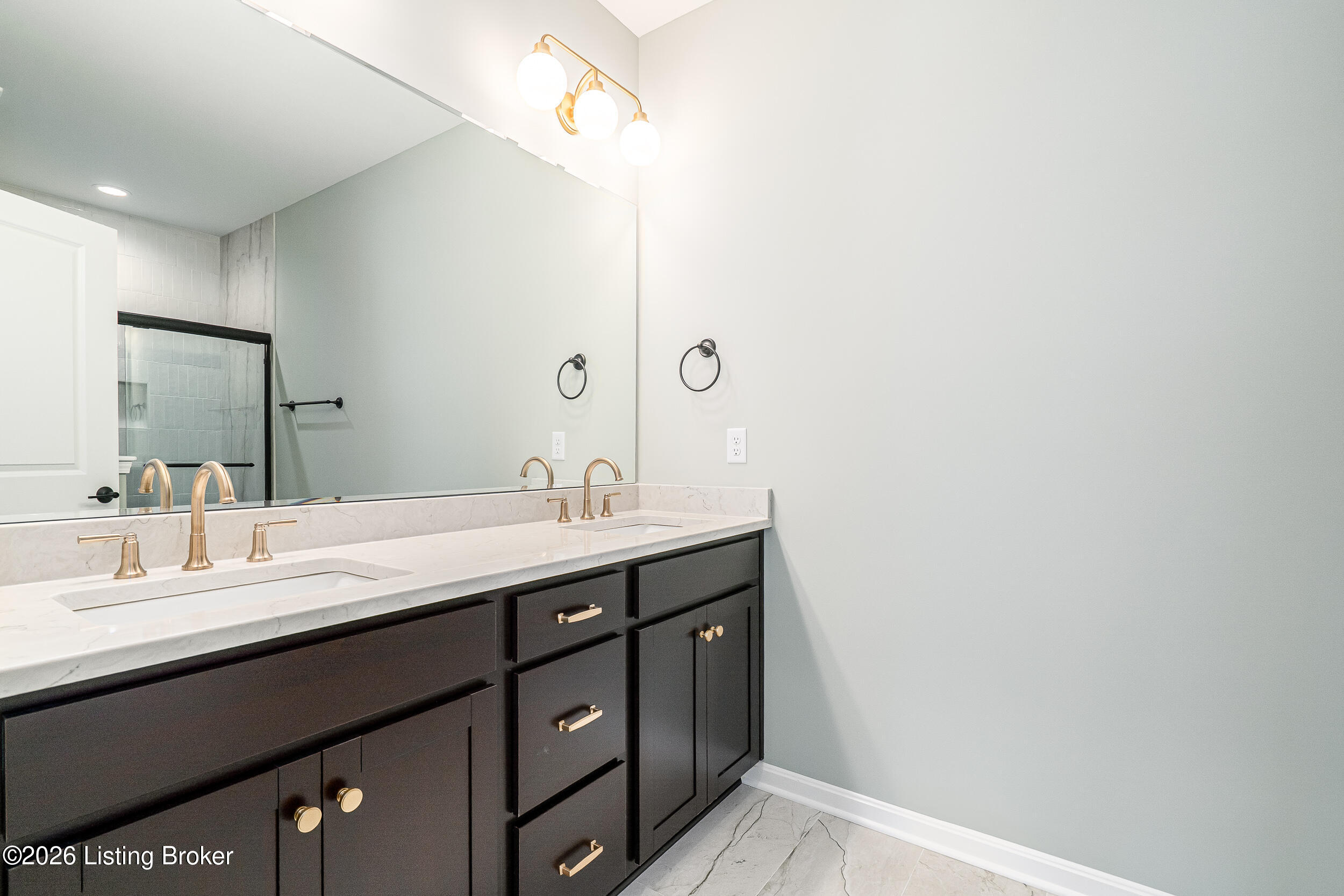 10112 Cedar Valley Ct Property Photo 34