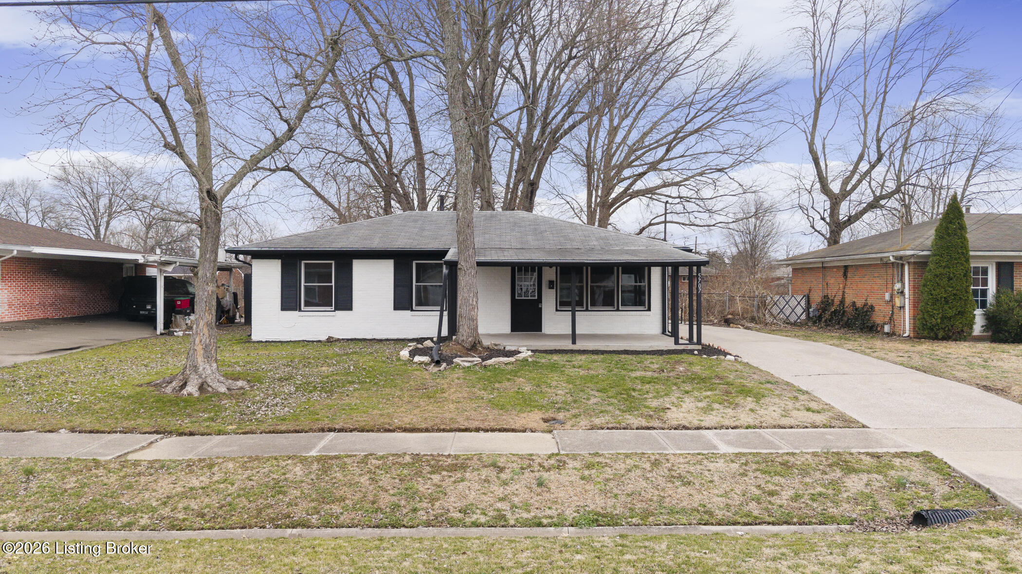 5707 Elmer Ln Property Photo 2