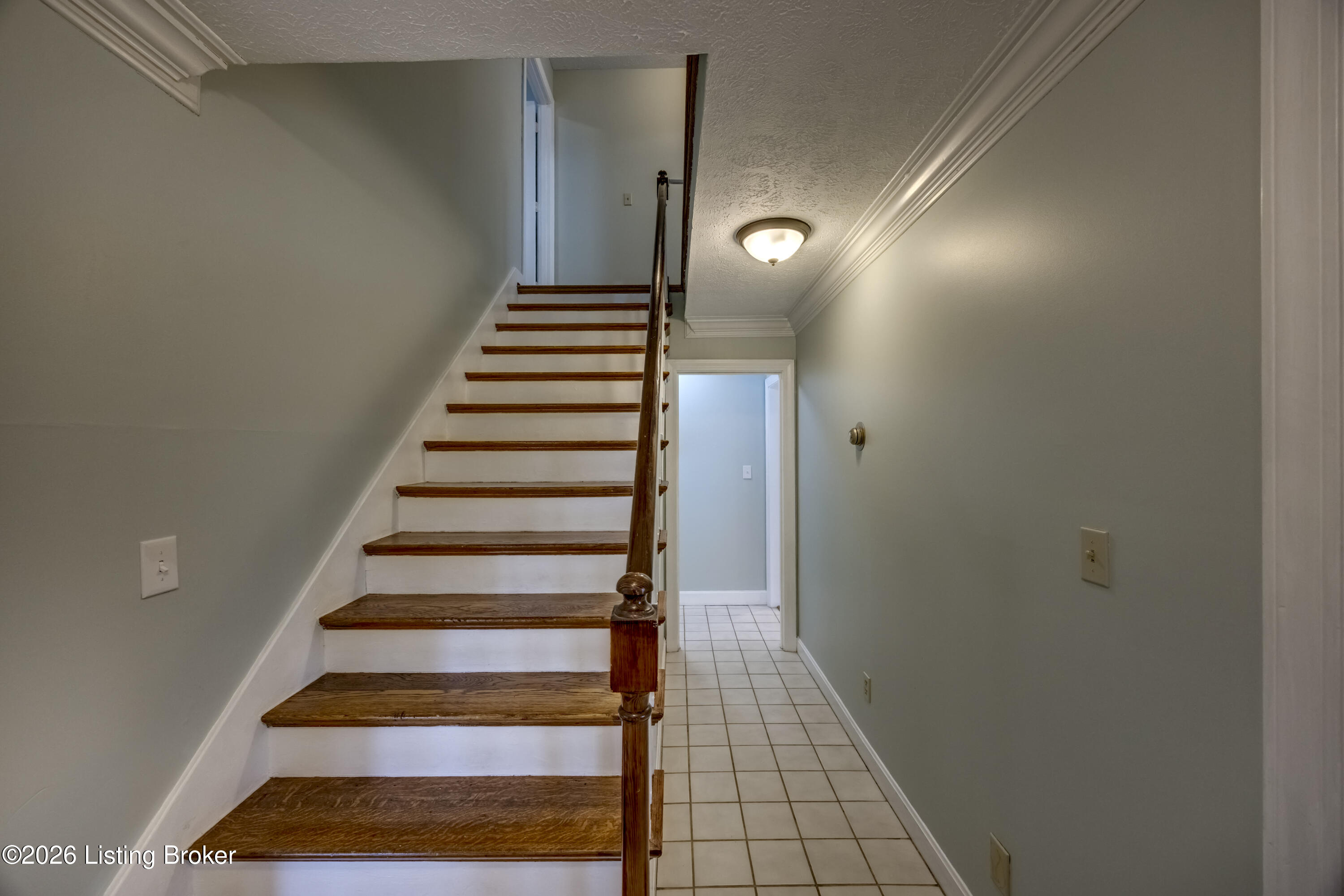 209 Fairfax Ave Apt 1 Property Photo 37