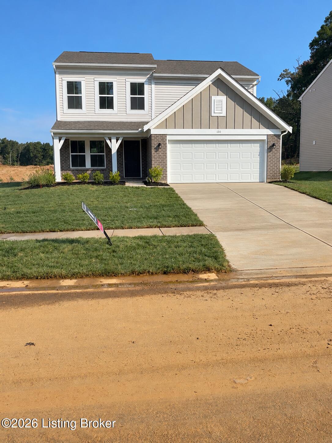 120 Hearthstone Ln Property Photo 1