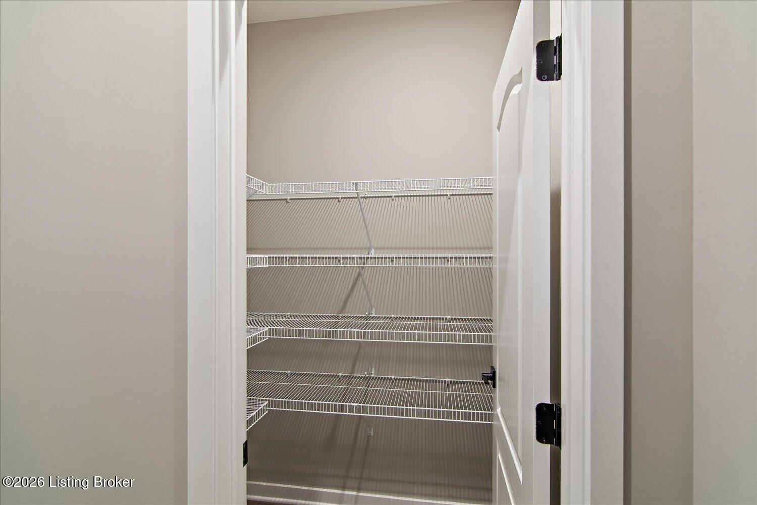 189 Meadow Rose Ln Property Photo 7