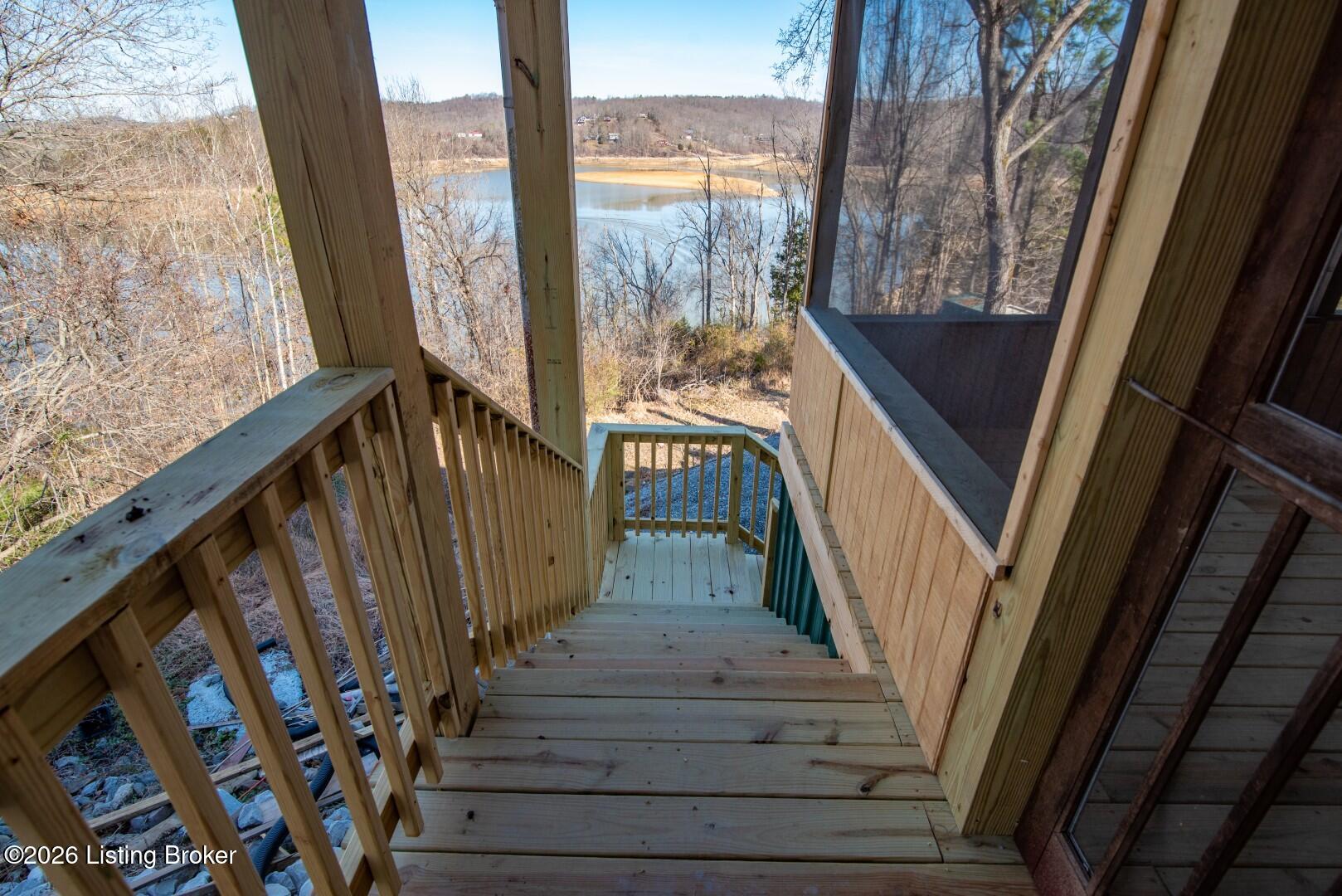 1588 Robbin Ln Property Photo 13
