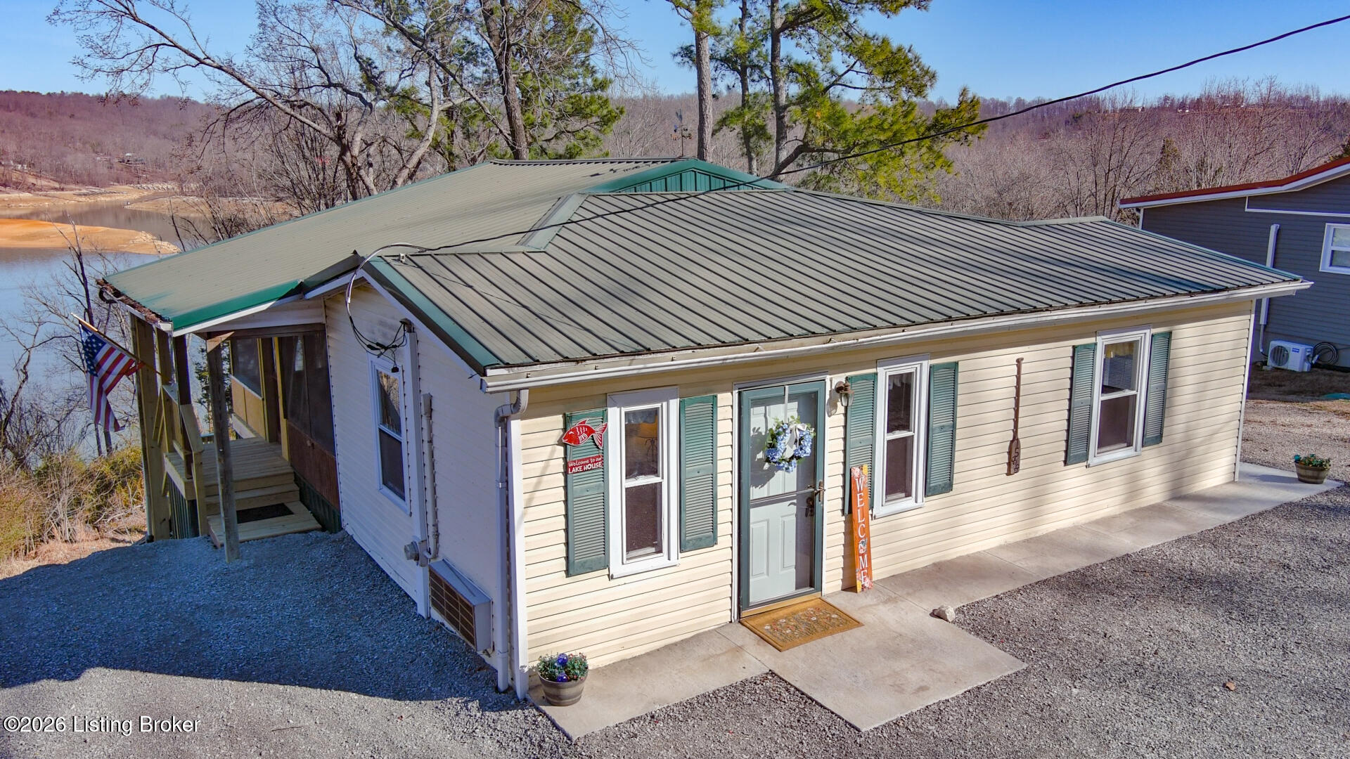 1588 Robbin Ln Property Photo 15