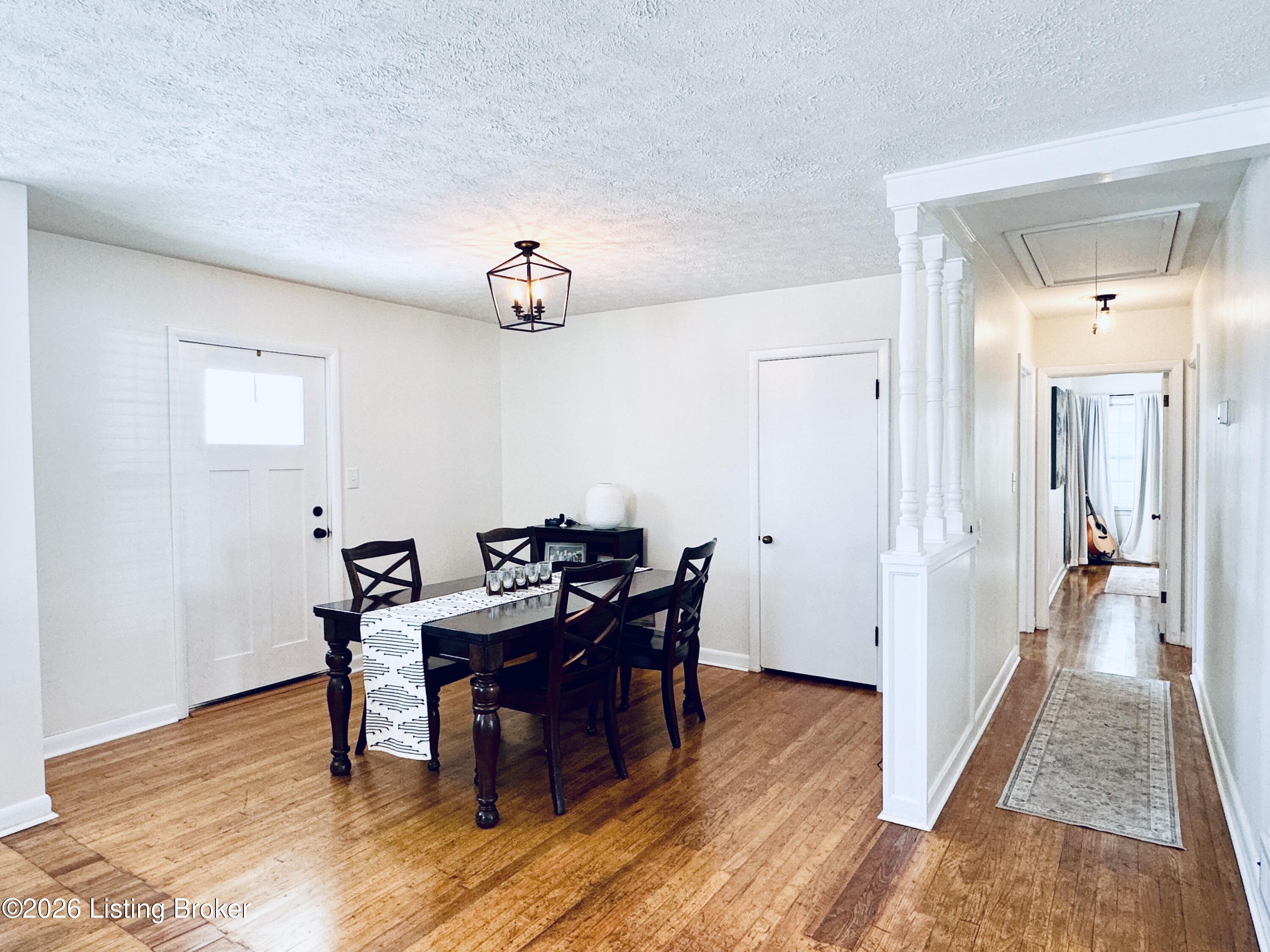 303 W Market St Property Photo 19