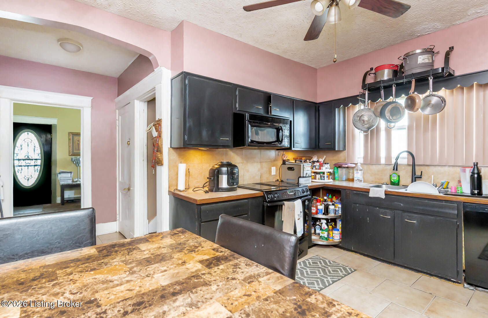 1061 Cecil Ave Property Photo 14