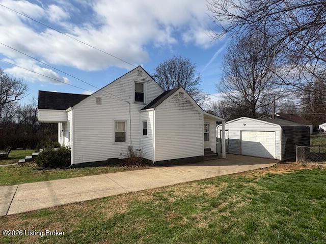 112 S Kennett Ave Property Photo 4