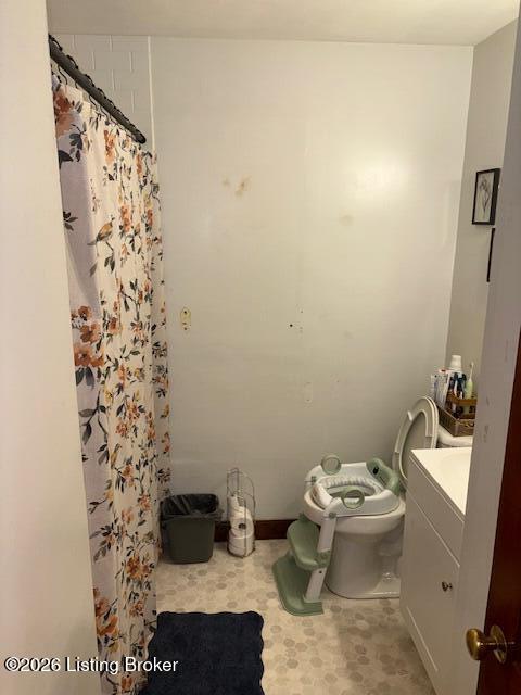 112 S Kennett Ave Property Photo 18