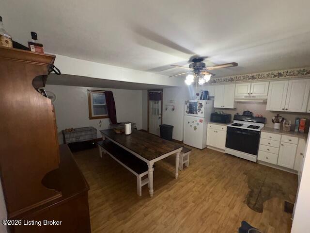 112 S Kennett Ave Property Photo 22