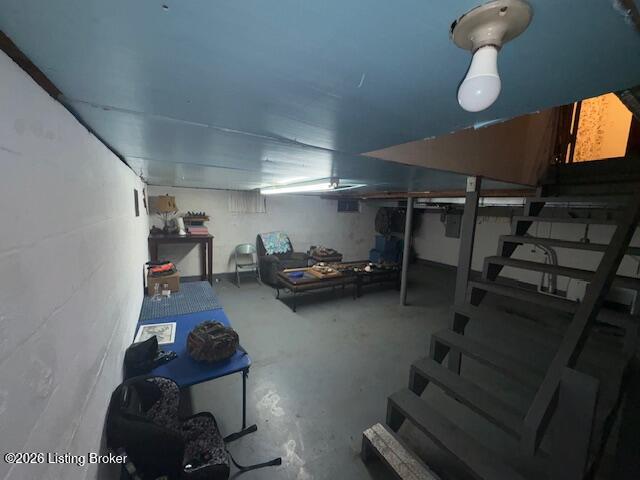 112 S Kennett Ave Property Photo 35