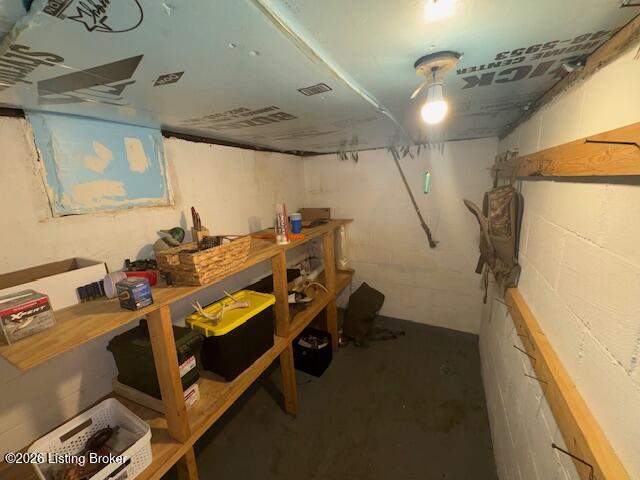 112 S Kennett Ave Property Photo 41