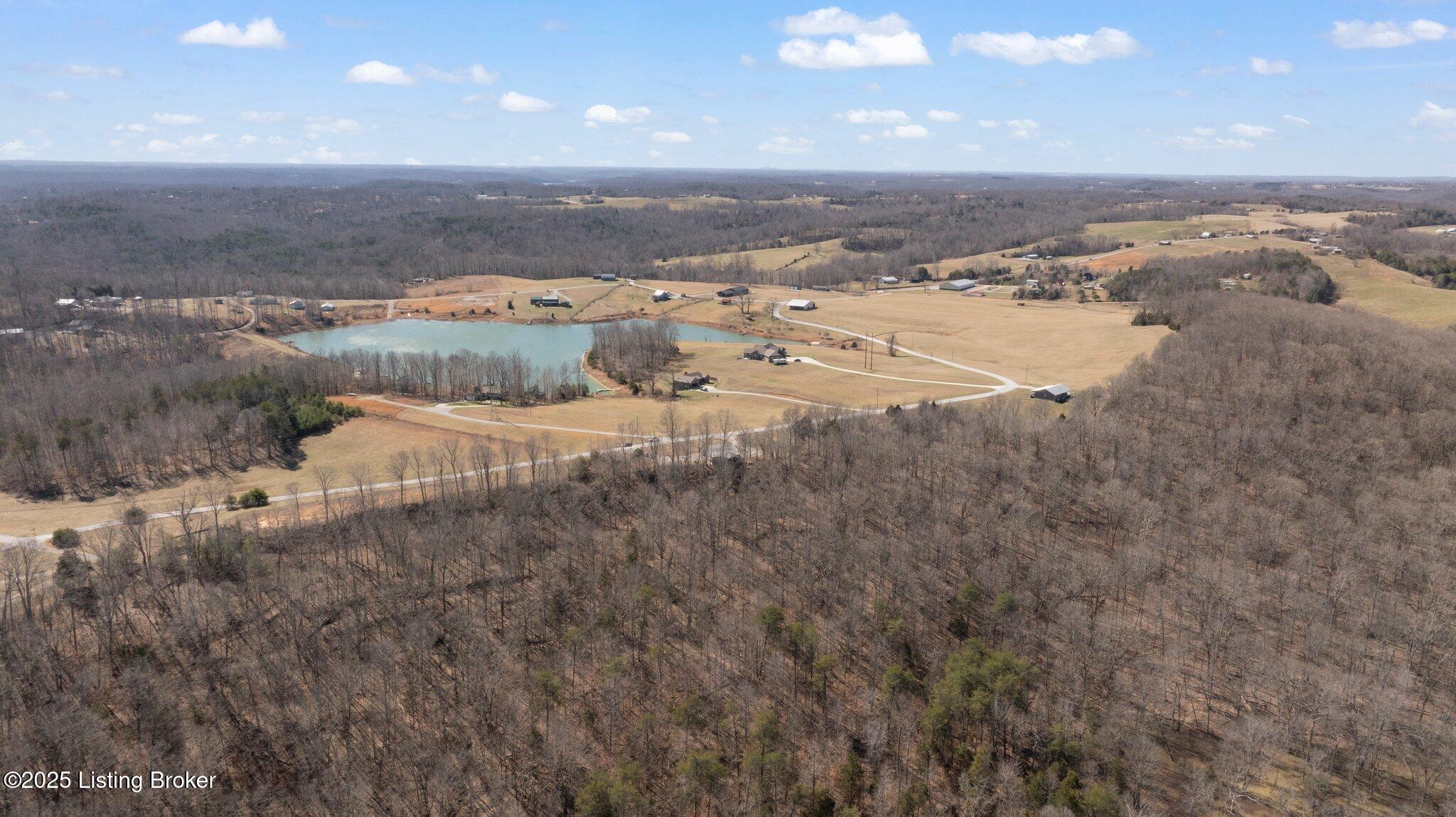 511 Indian Cliff Rd Property Photo 8