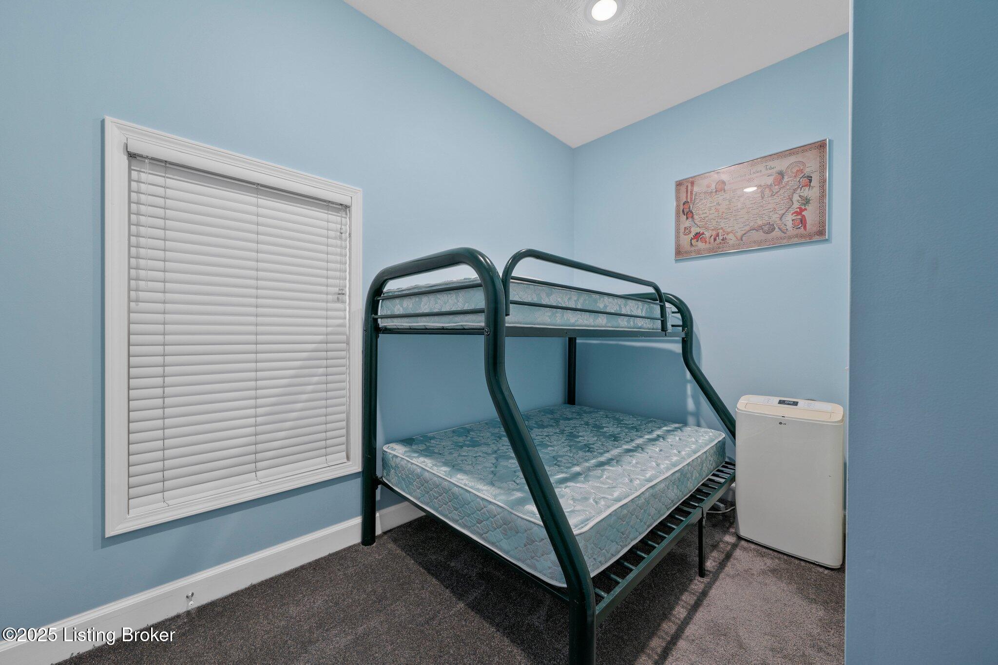 511 Indian Cliff Rd Property Photo 13