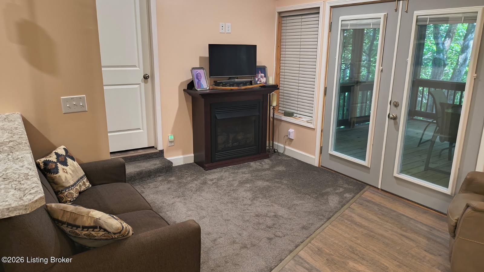 511 Indian Cliff Rd Property Photo 23