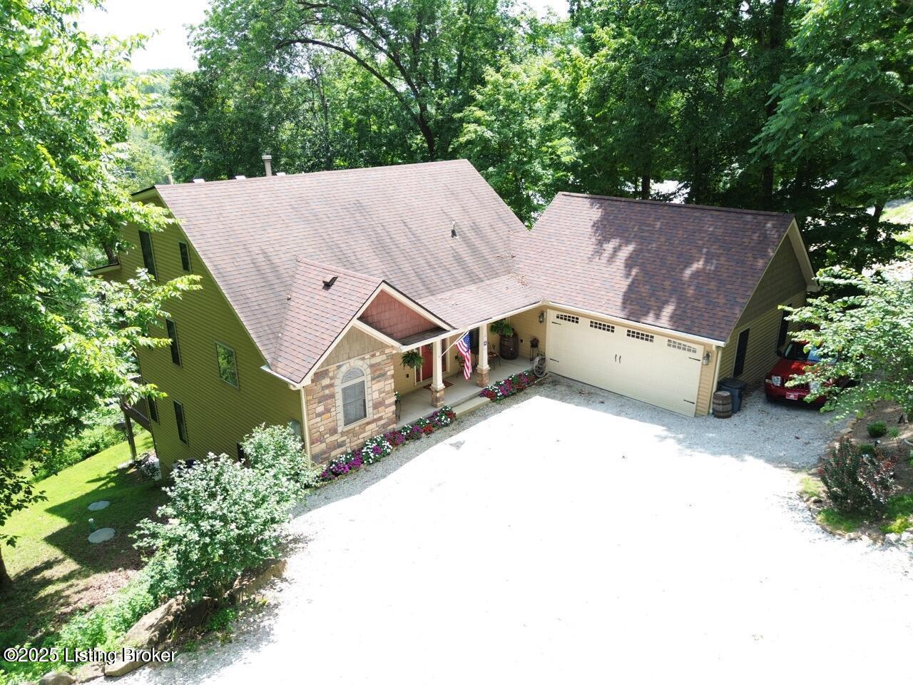 525 N Riverbend Rd