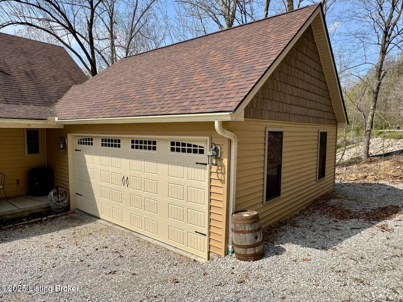 525 N Riverbend Rd Property Photo 20