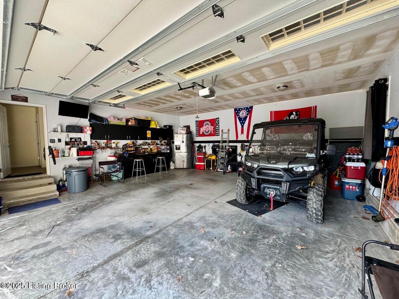 525 N Riverbend Rd Property Photo 22