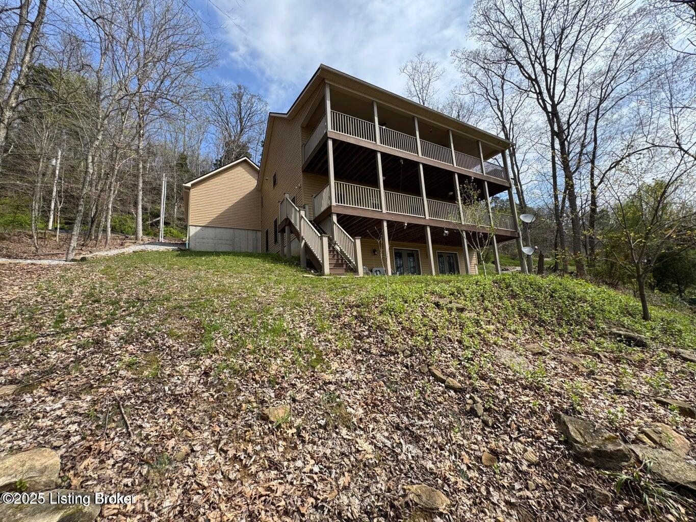 525 N Riverbend Rd Property Photo 28