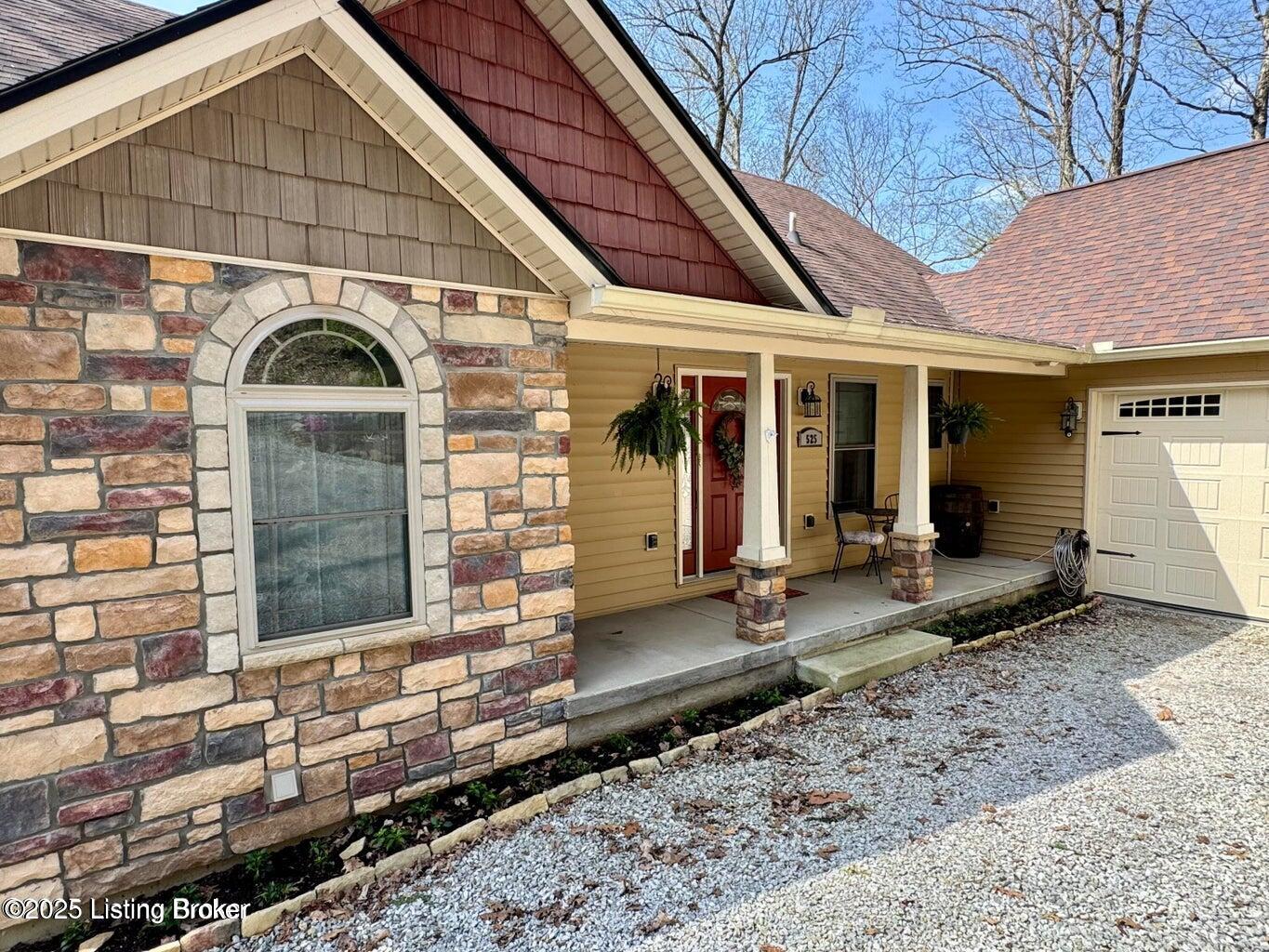 525 N Riverbend Rd Property Photo 32