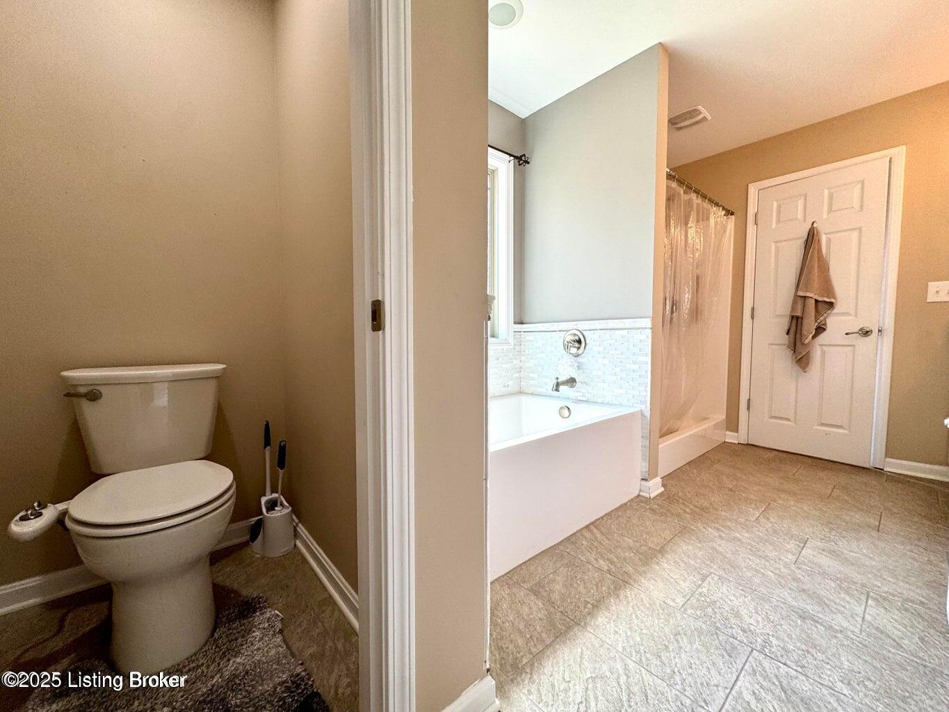 525 N Riverbend Rd Property Photo 49