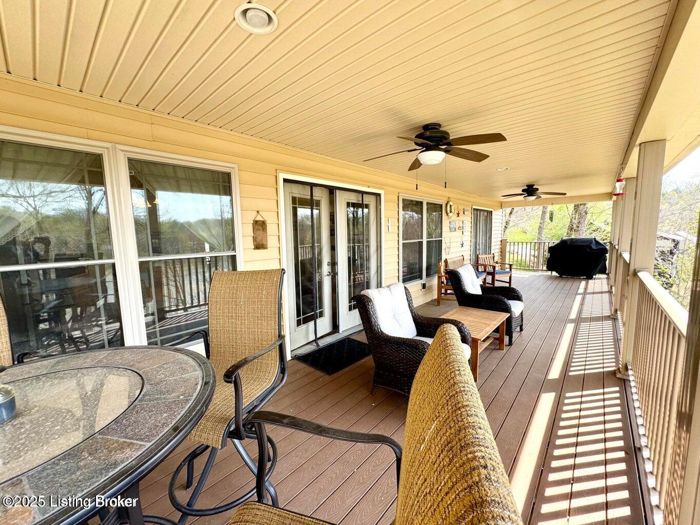 525 N Riverbend Rd Property Photo 53