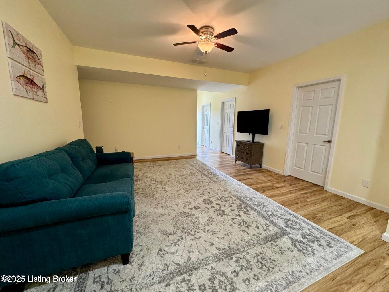 525 N Riverbend Rd Property Photo 62
