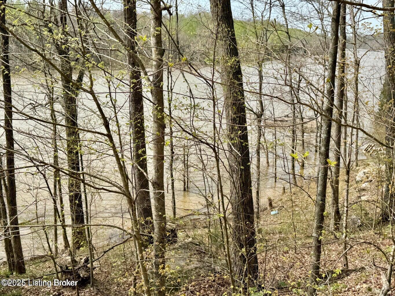 525 N Riverbend Rd Property Photo 84