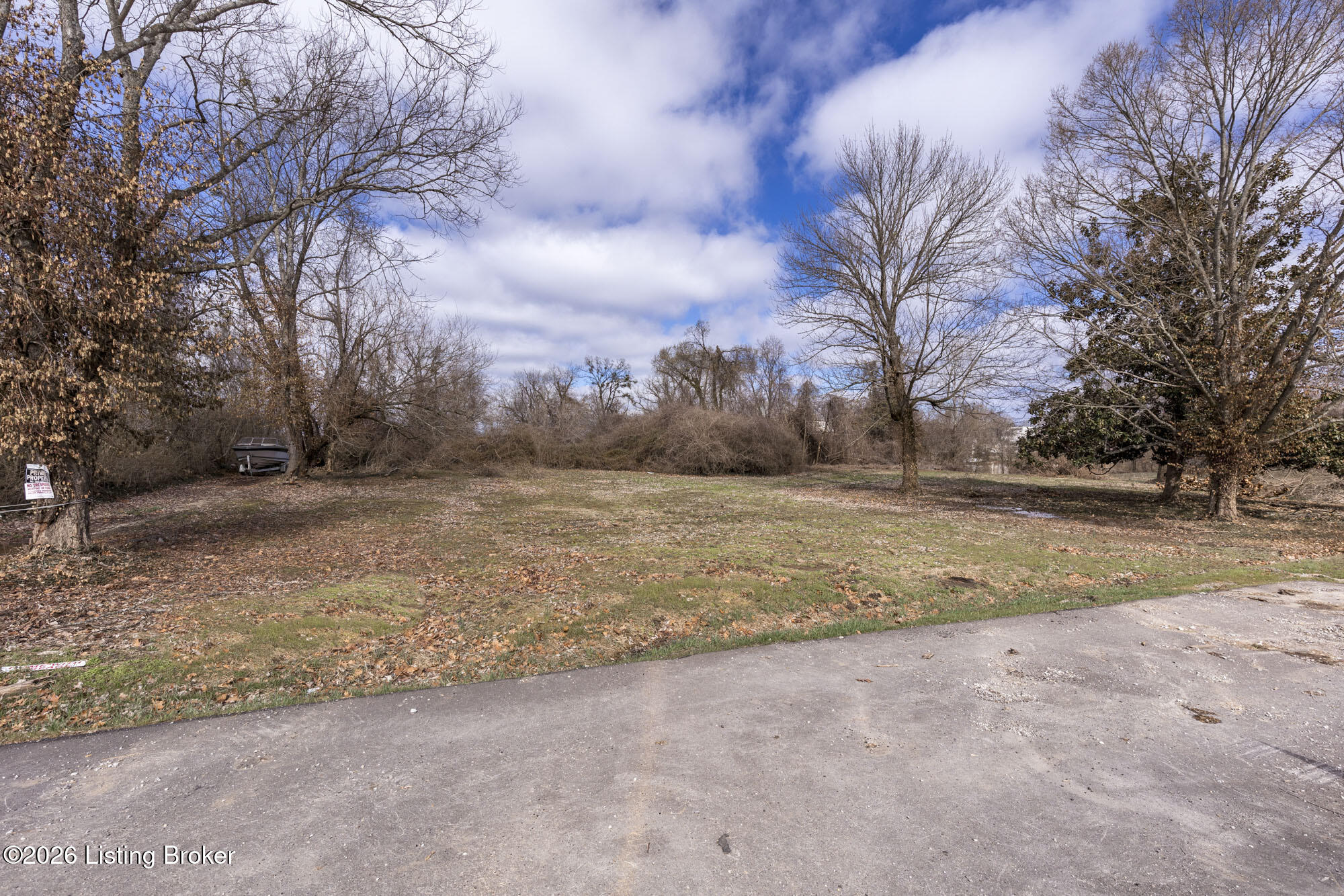 5225 River Rd Property Photo 1
