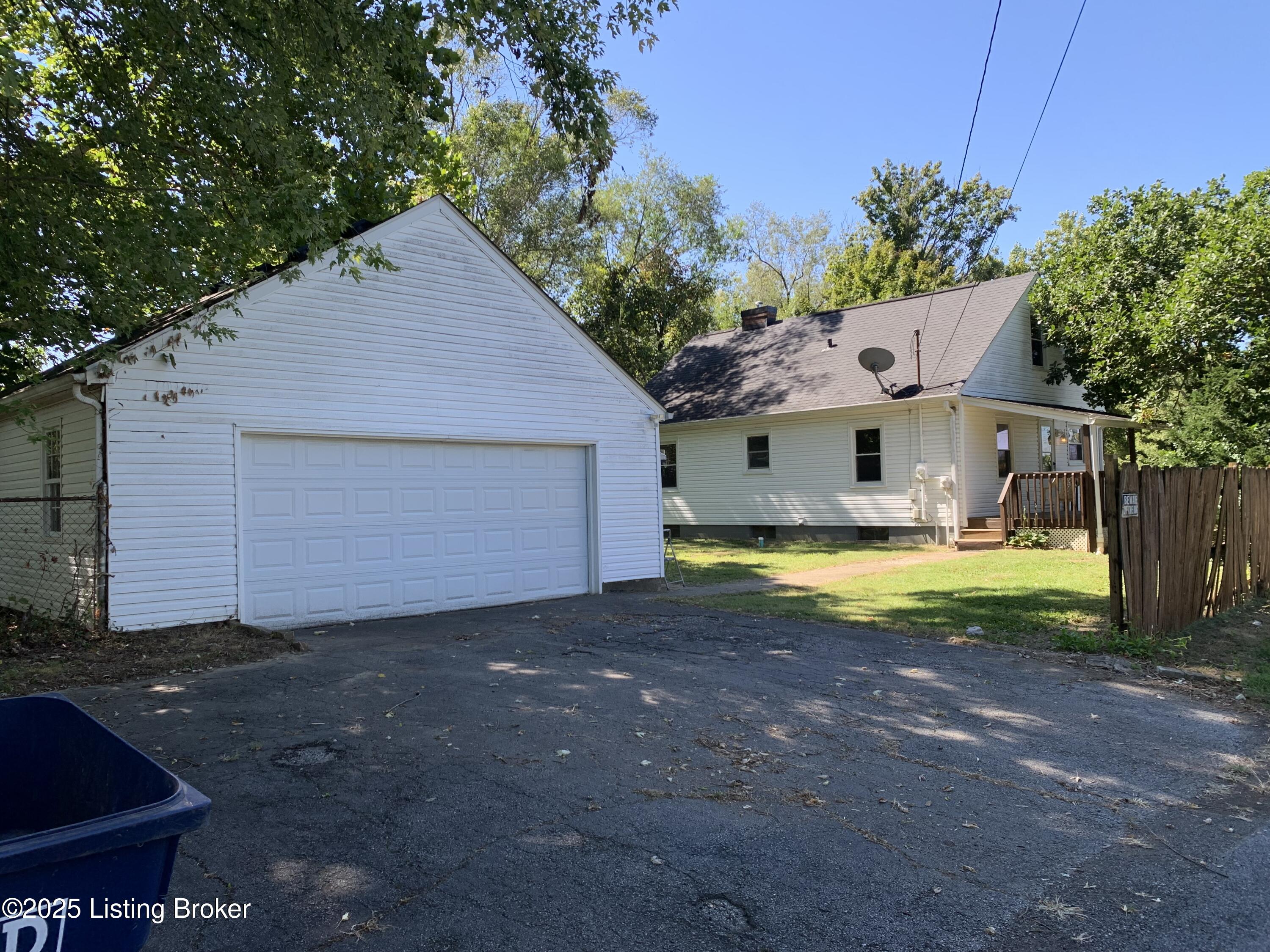 311 Maple Ct Property Photo 53