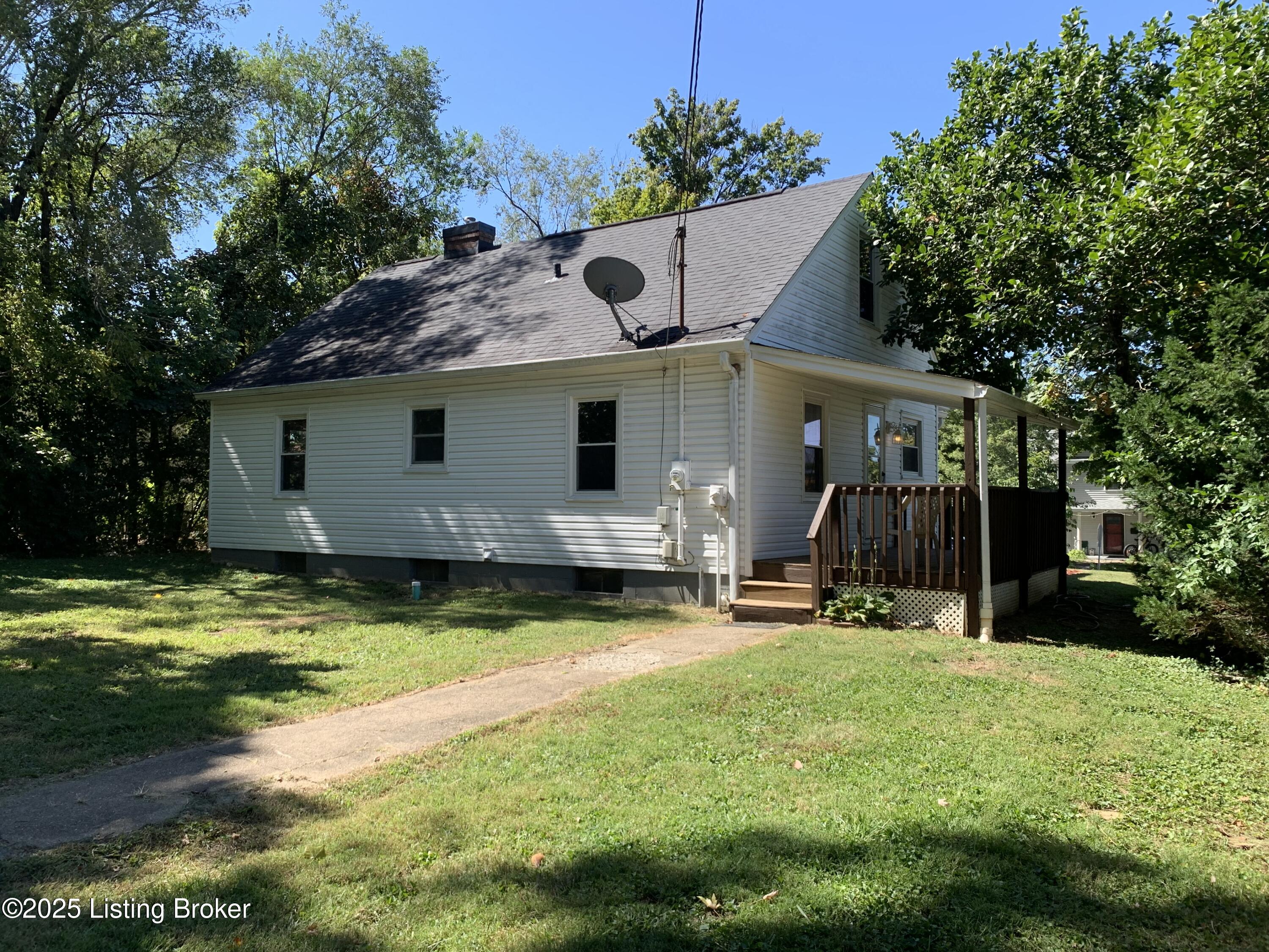 311 Maple Ct Property Photo 55