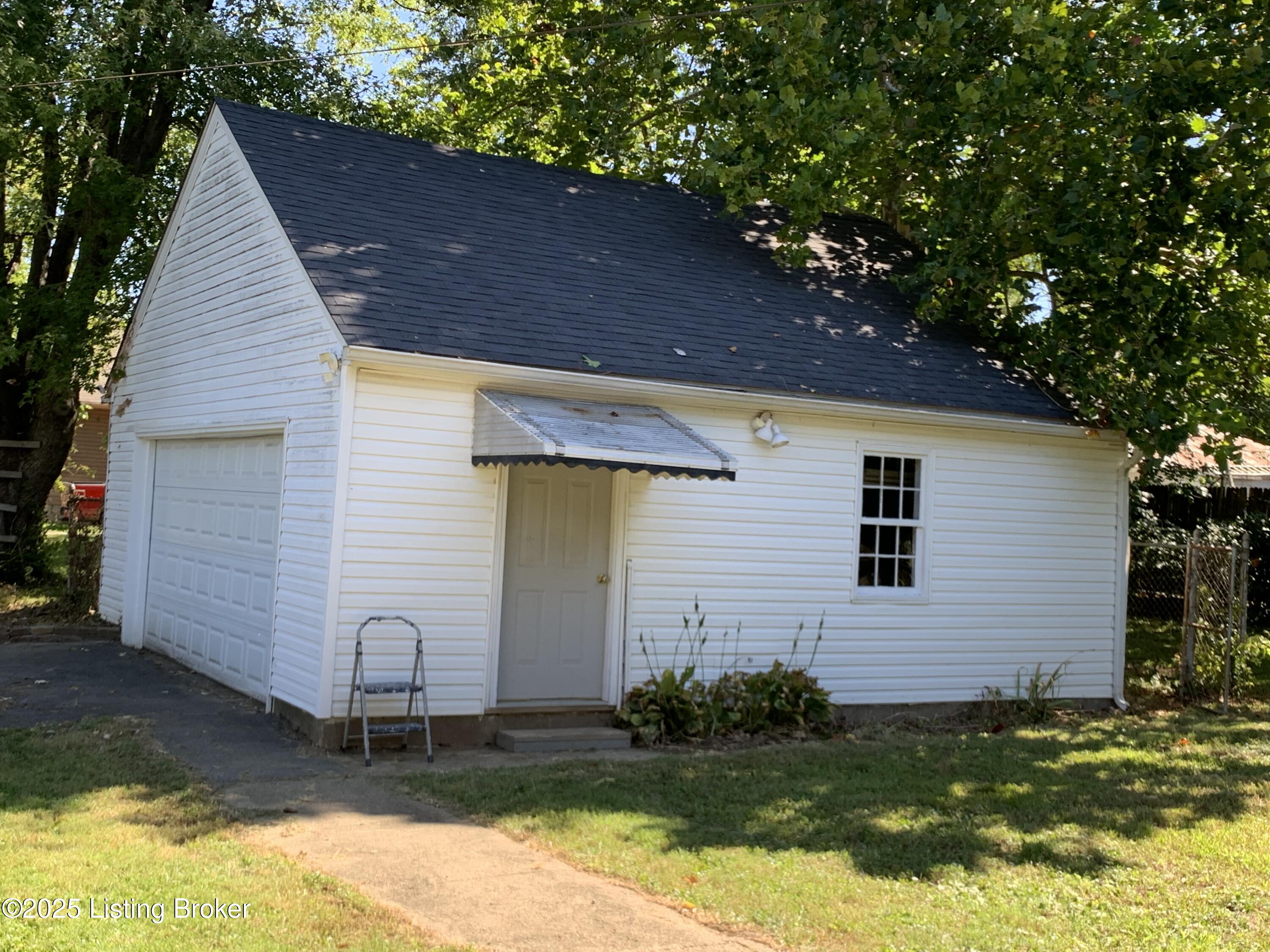 311 Maple Ct Property Photo 56