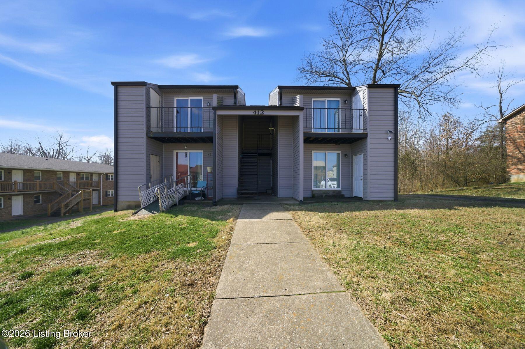 412 Wood Creek Dr Property Photo 1