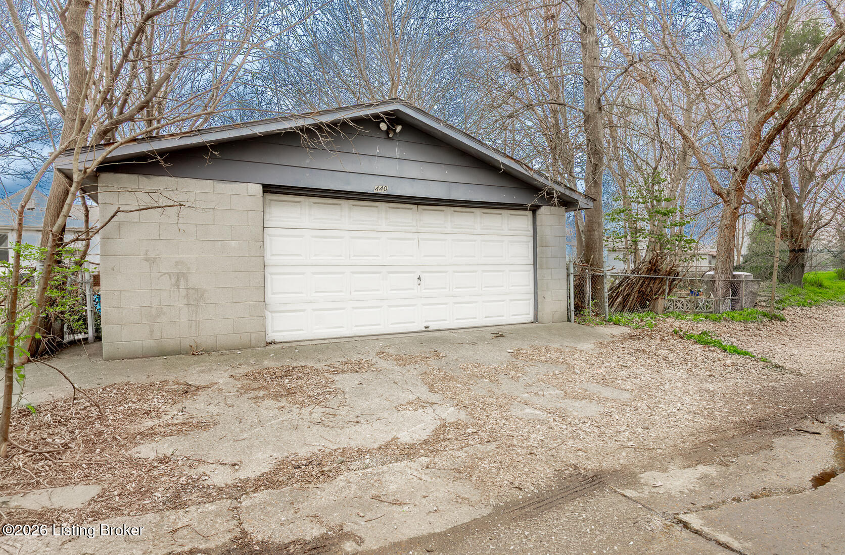 440 E Brandeis Ave Property Photo 16