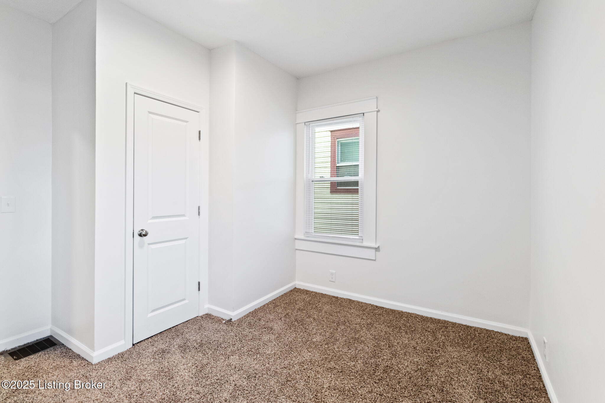4145 W Muhammad Ali Blvd Property Photo 13