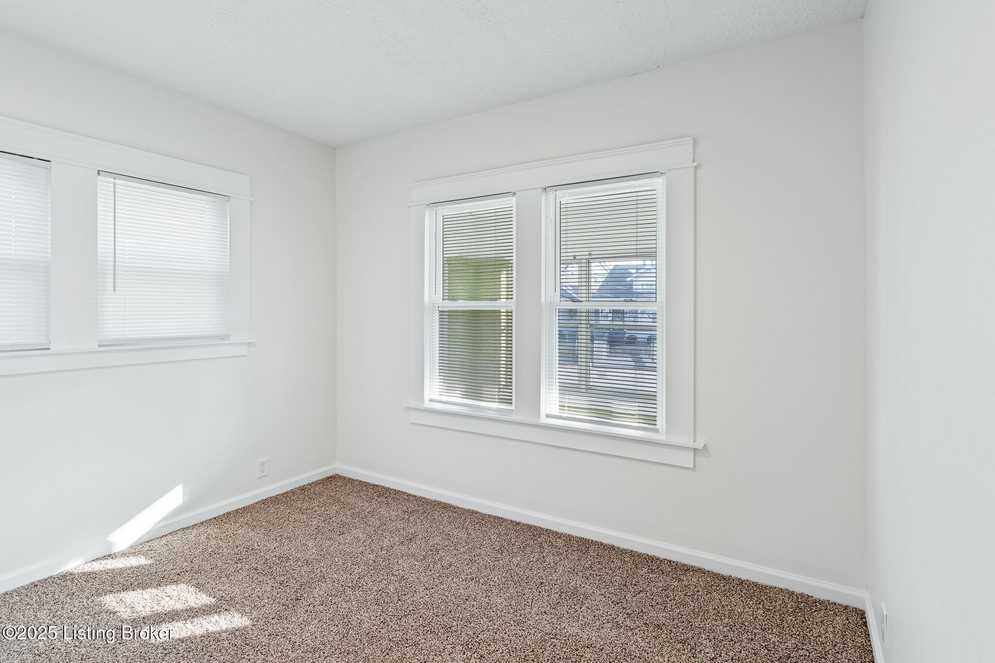 4145 W Muhammad Ali Blvd Property Photo 14