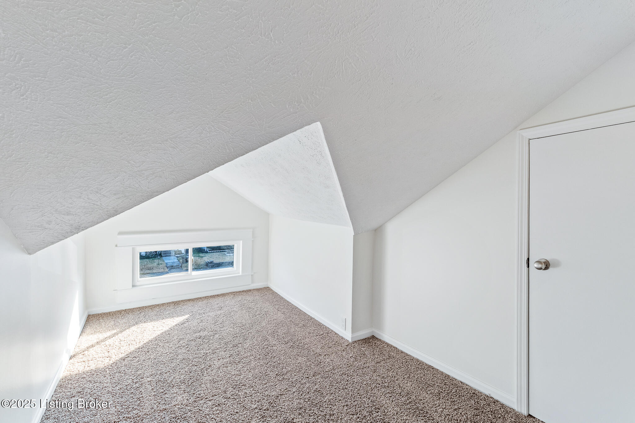 4145 W Muhammad Ali Blvd Property Photo 16