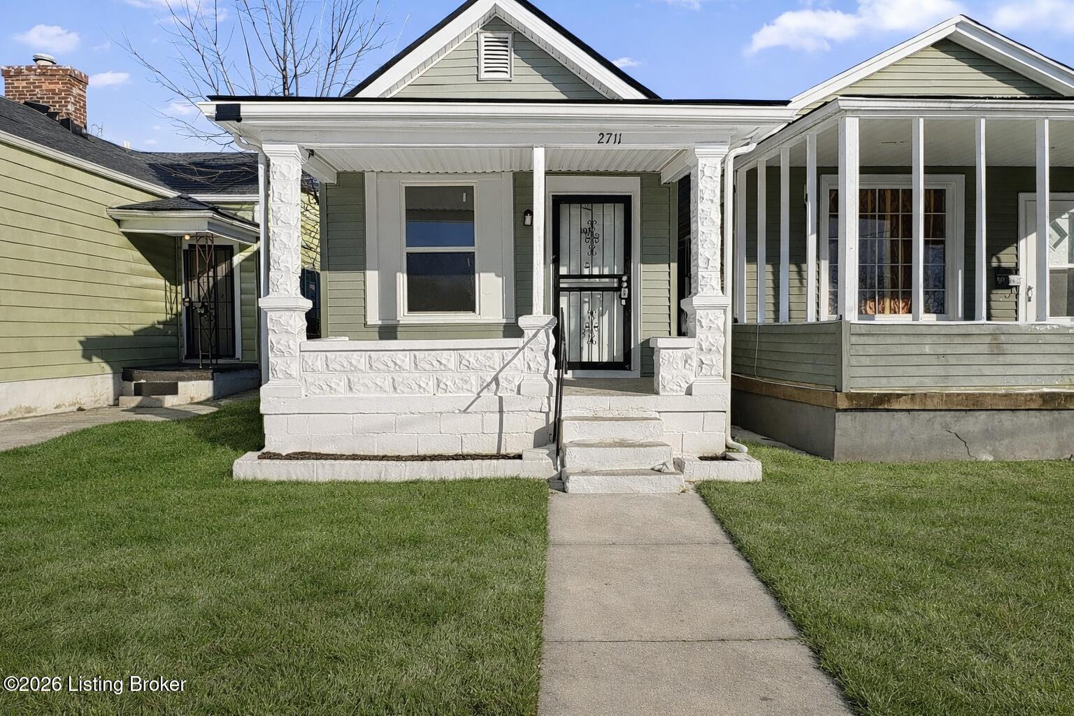 2711 Rodman St Property Photo 1