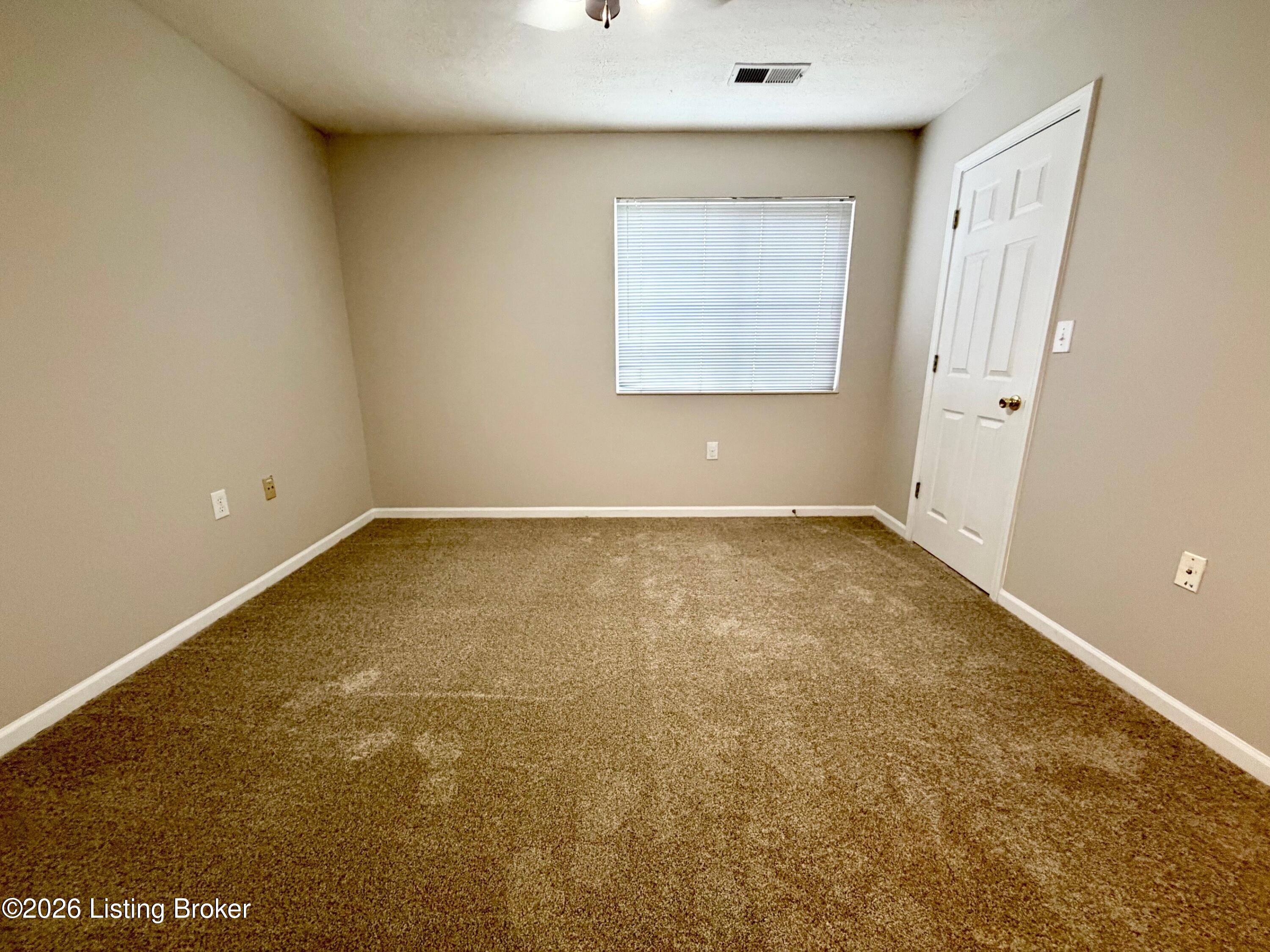 10504 Southern Meadows Dr Apt 101 Property Photo 5