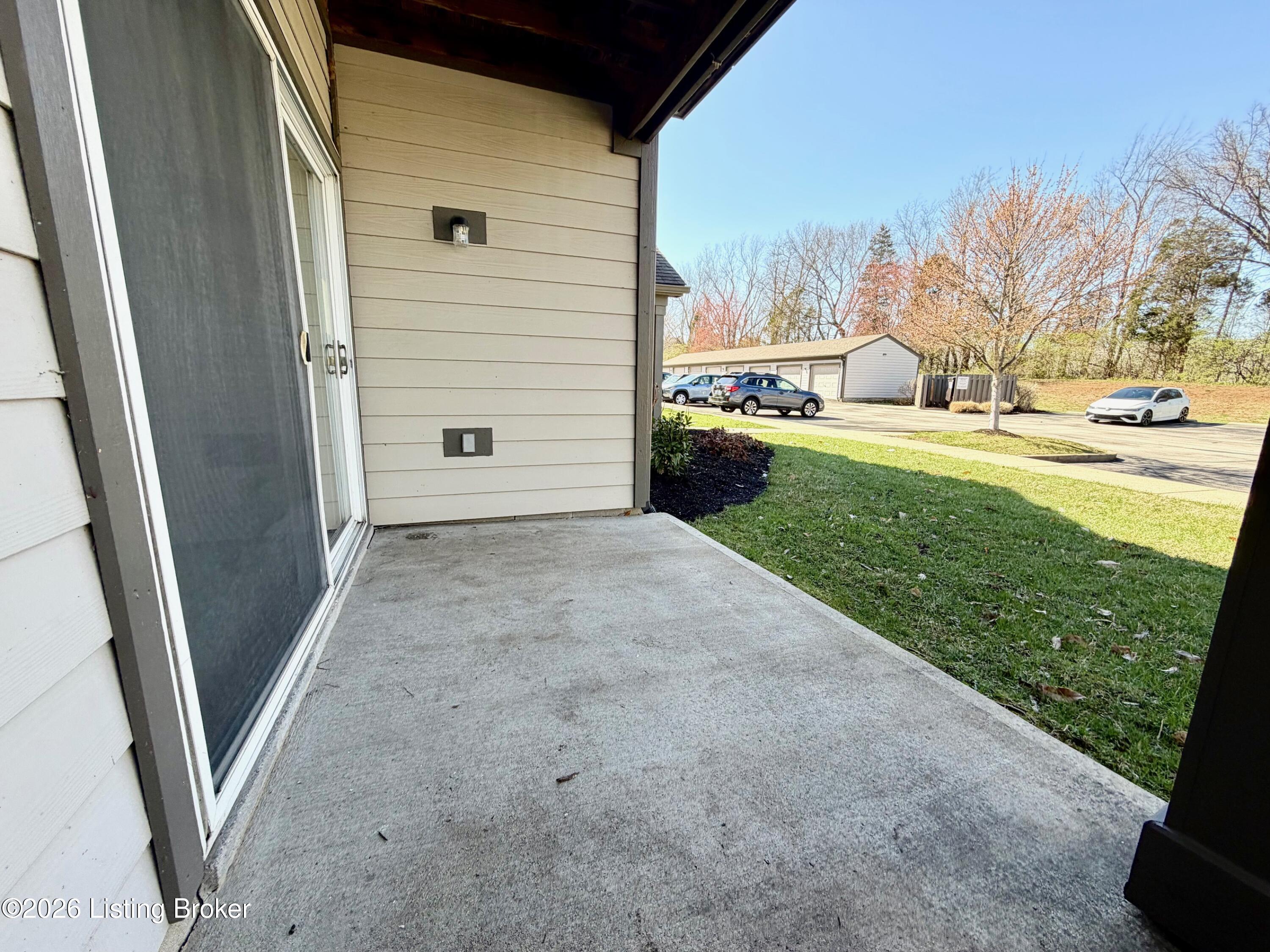 10504 Southern Meadows Dr Apt 101 Property Photo 10