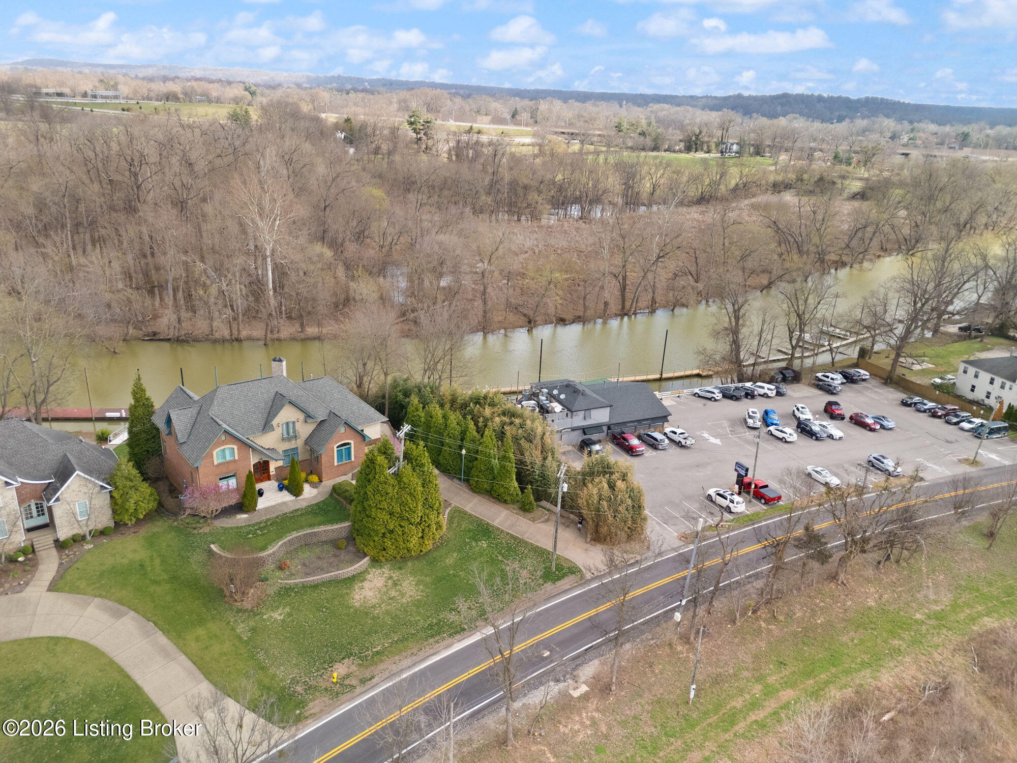 6205 River Rd Property Photo 13