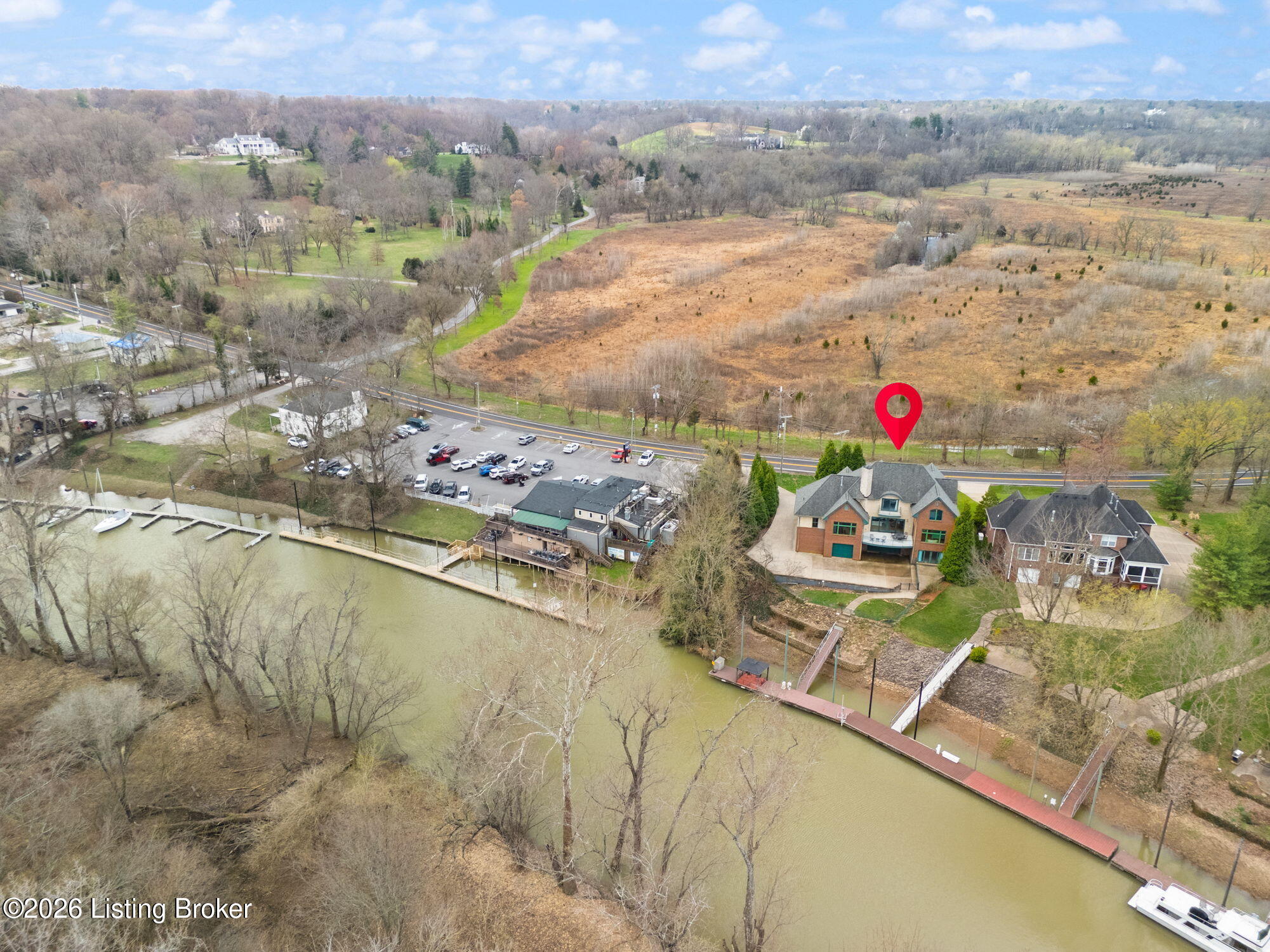 6205 River Rd Property Photo 18