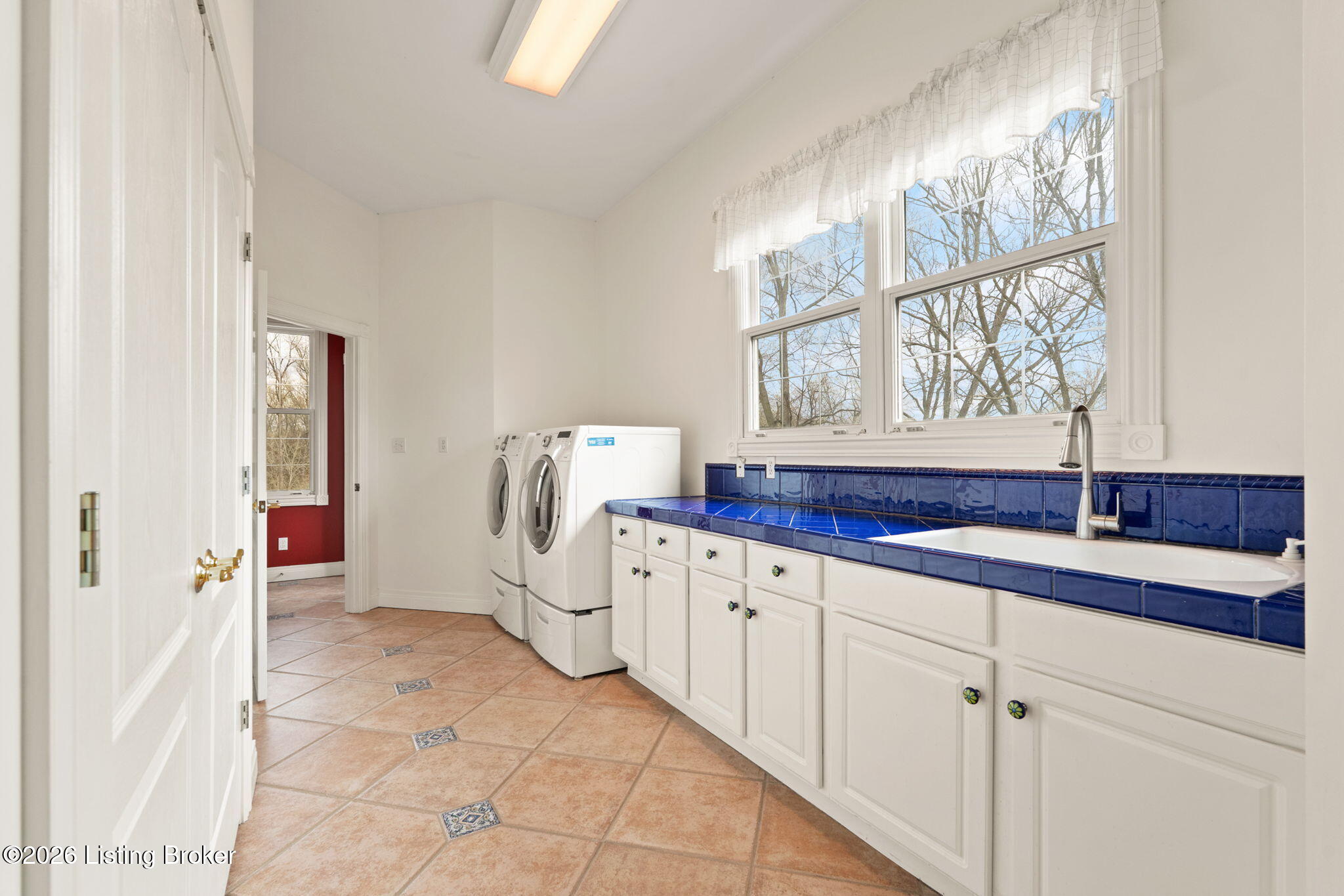 6205 River Rd Property Photo 55