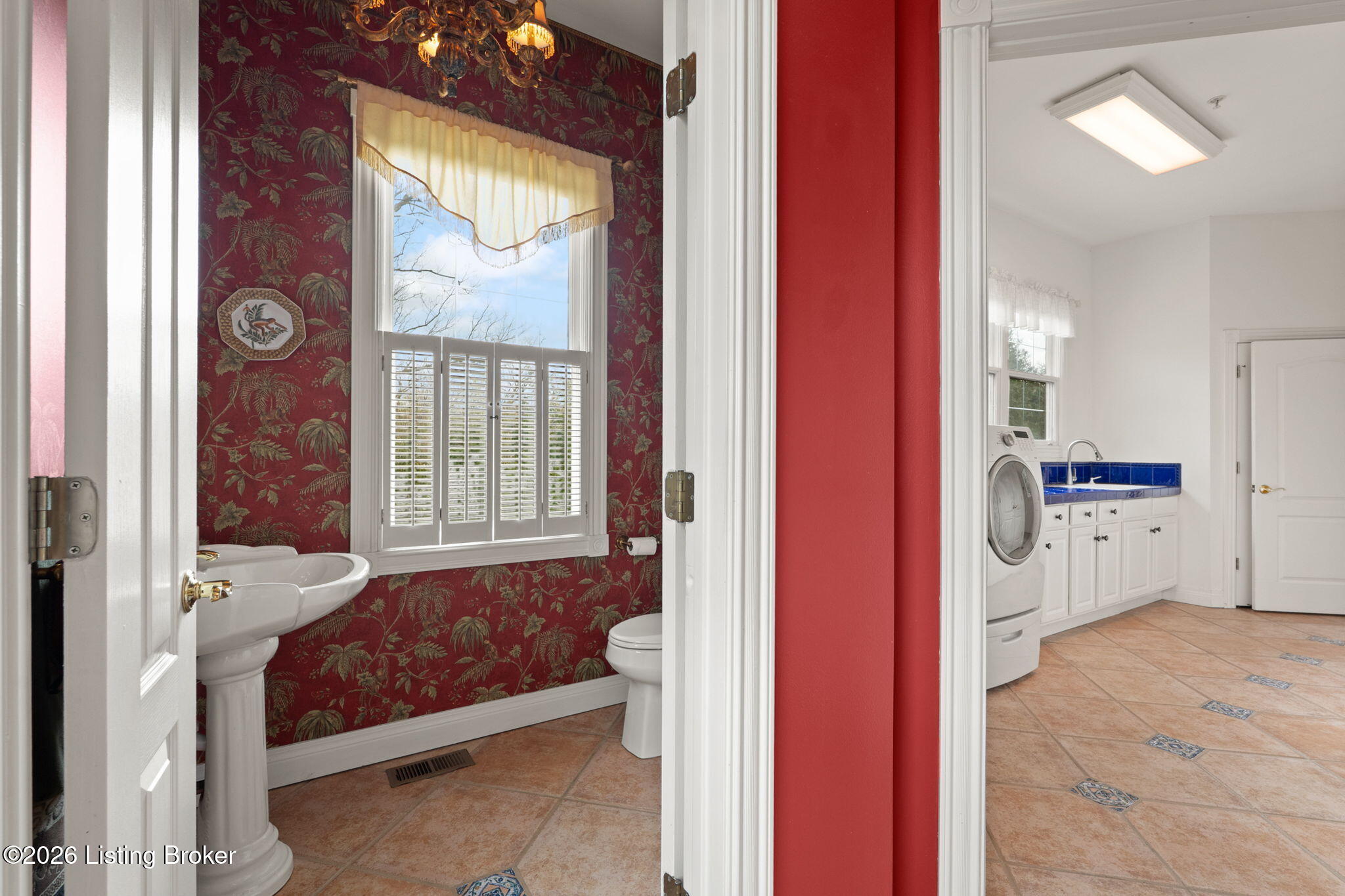 6205 River Rd Property Photo 57
