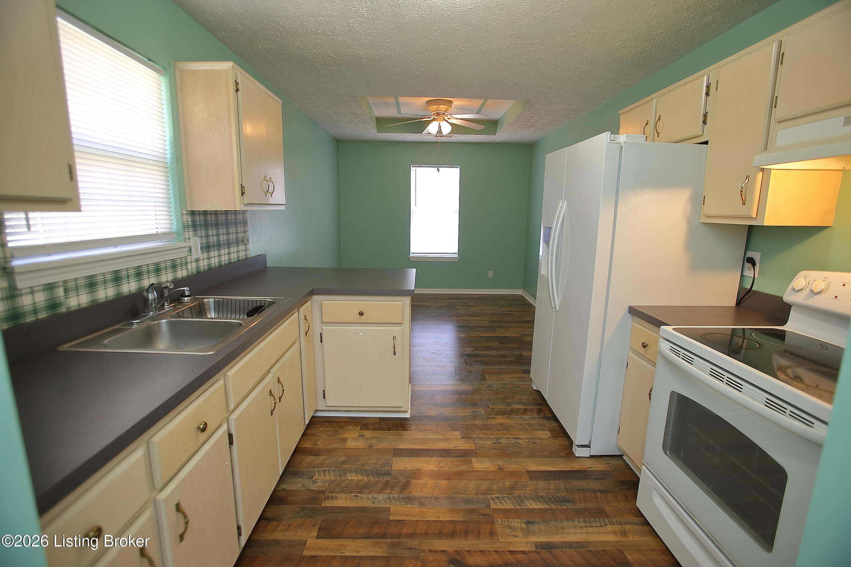 428 Susannah Ave Property Photo 16